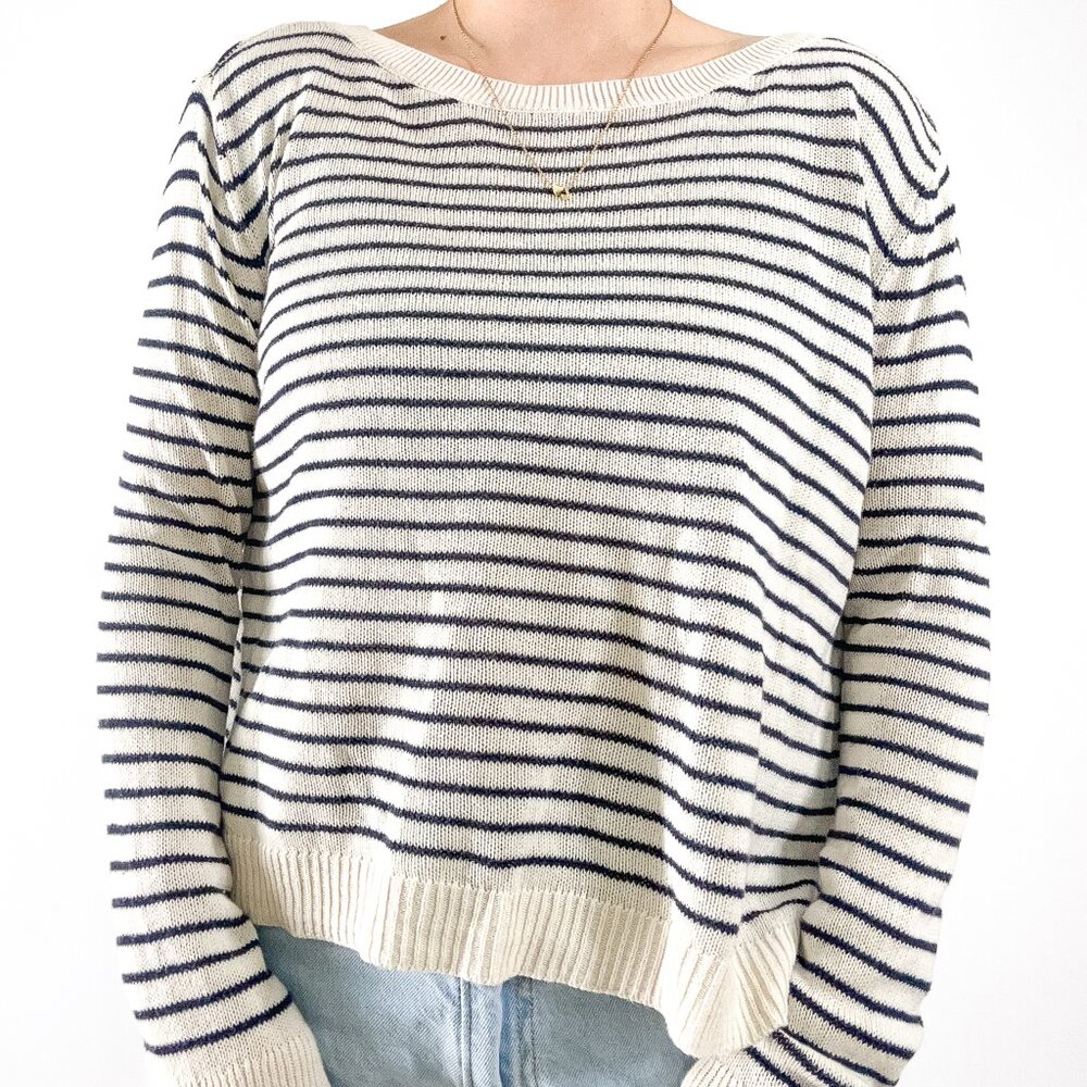 American Eagle Outfitters Navy Blue and Cream Striped Sweater | Size S